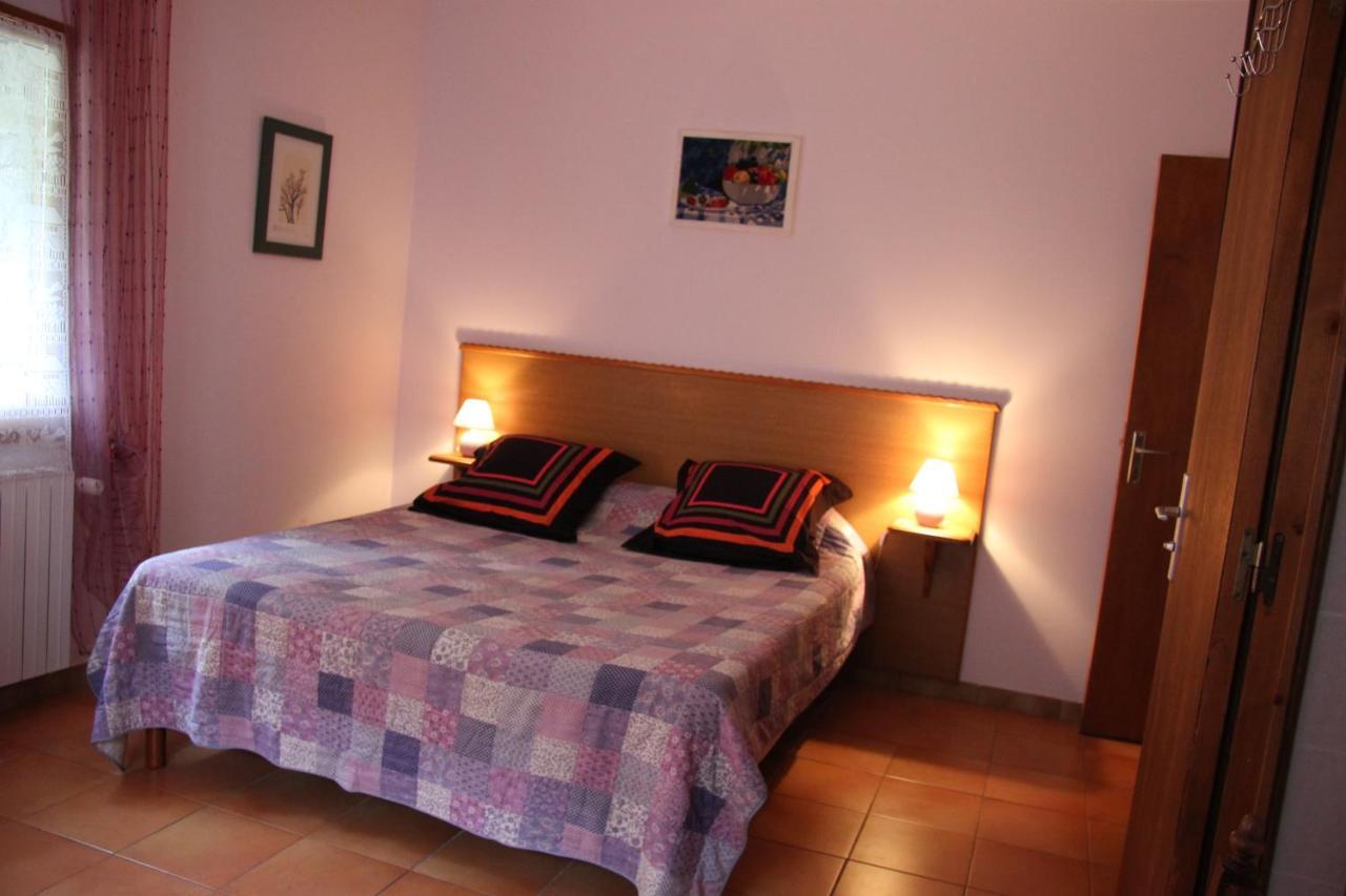 Chambre D'Hote "Chez Antoinette Et Charles" Santo-Pietro-di-Venaco Екстериор снимка
